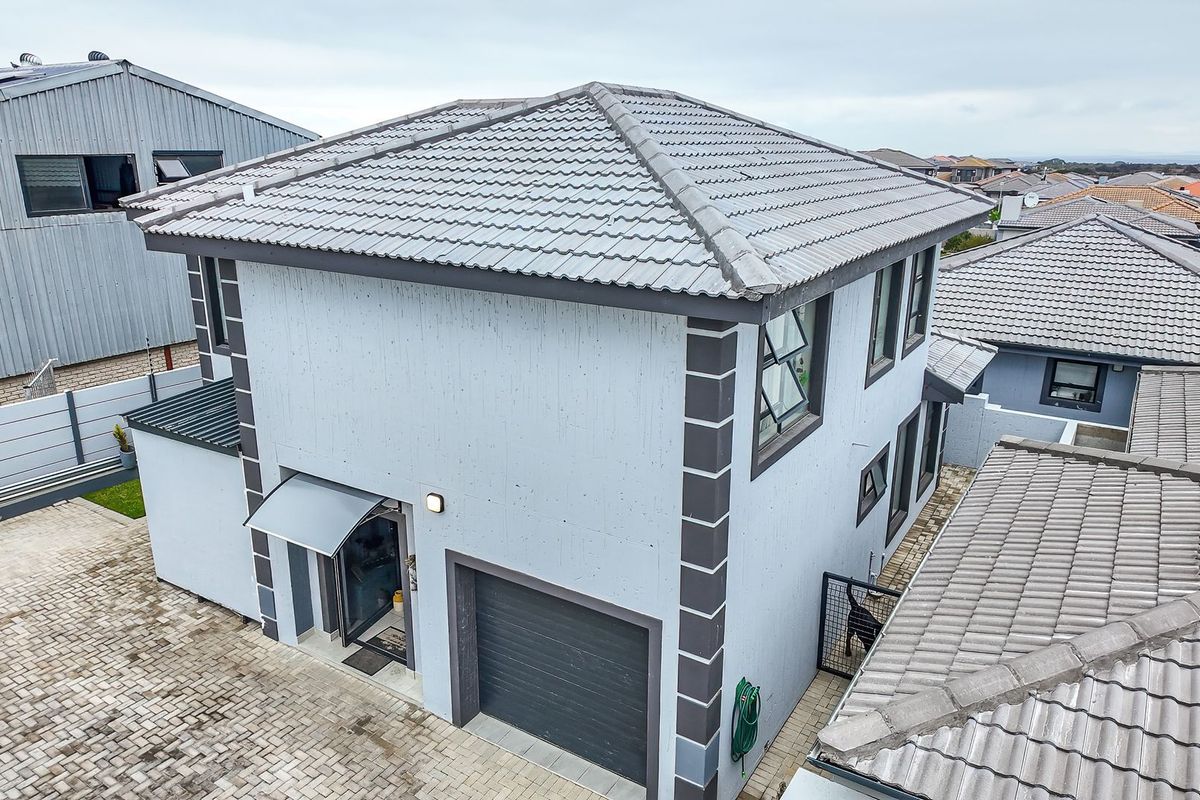 House For Sale In Mossel Bay - Photo 5