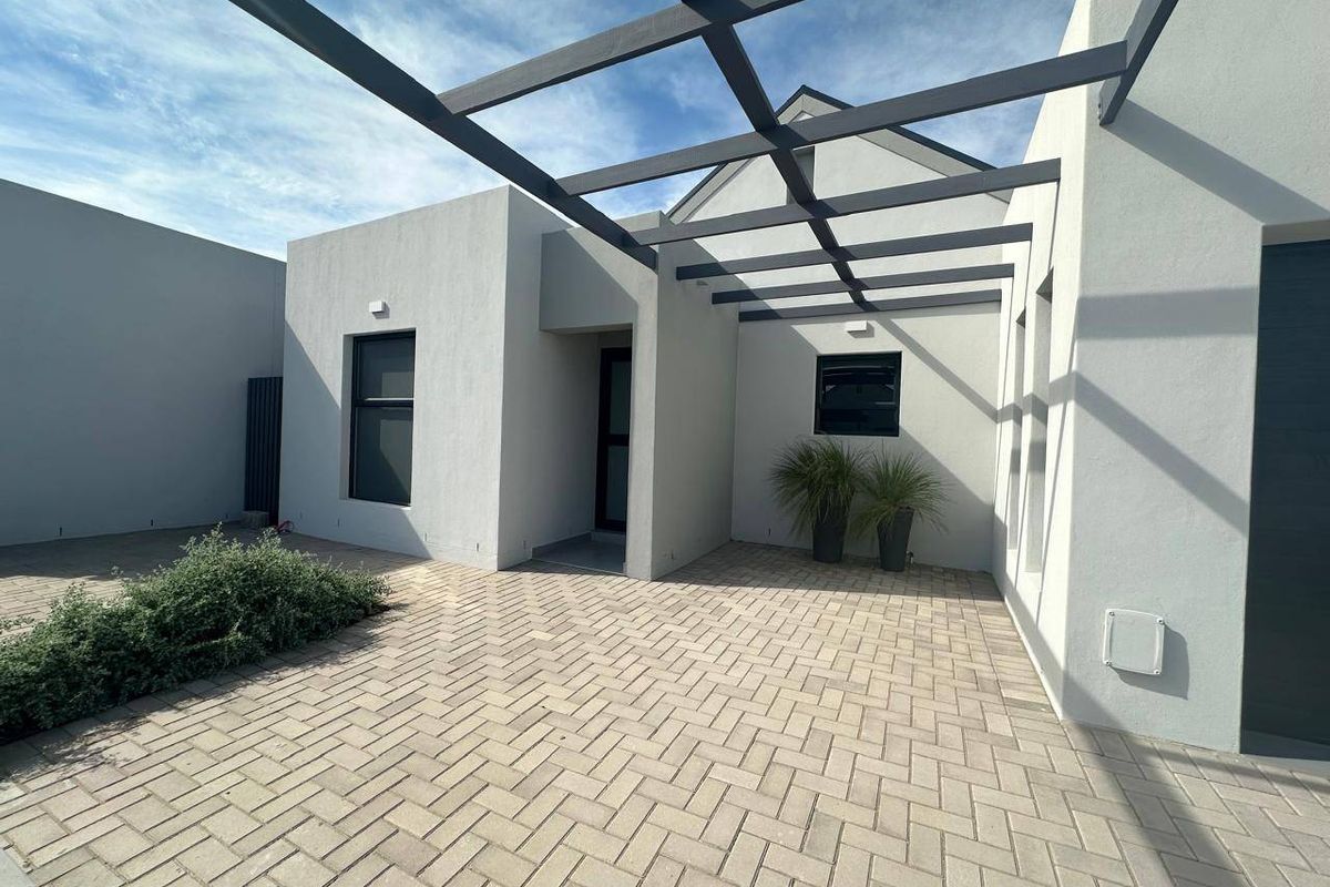 House For Sale In Langebaan - Photo 3