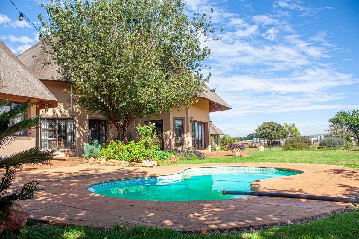 Farm For Sale In Delmas - Photo 2