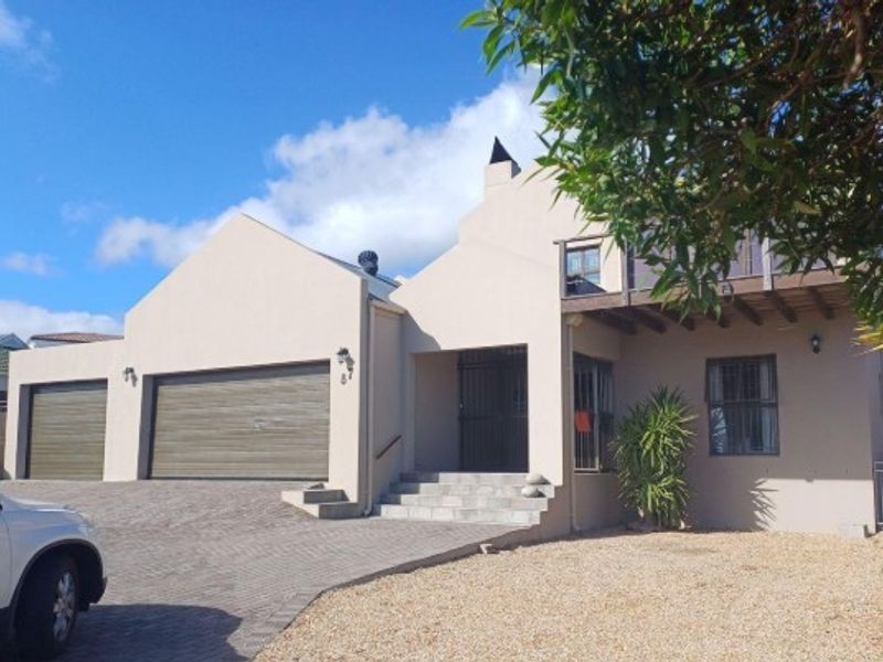 House Rental Monthly In Langebaan - Photo 2