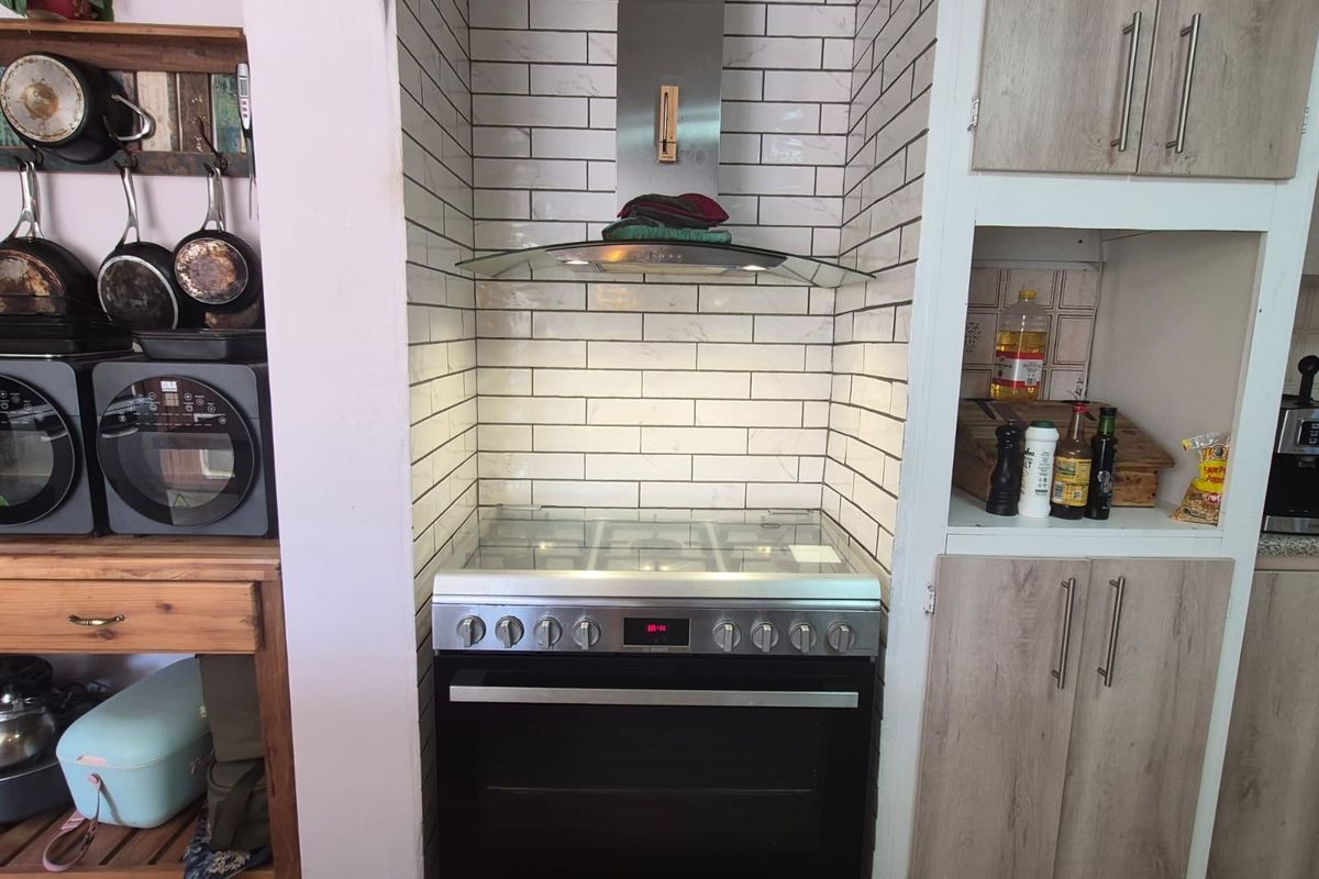 House For Sale In Mossel Bay - Photo 5