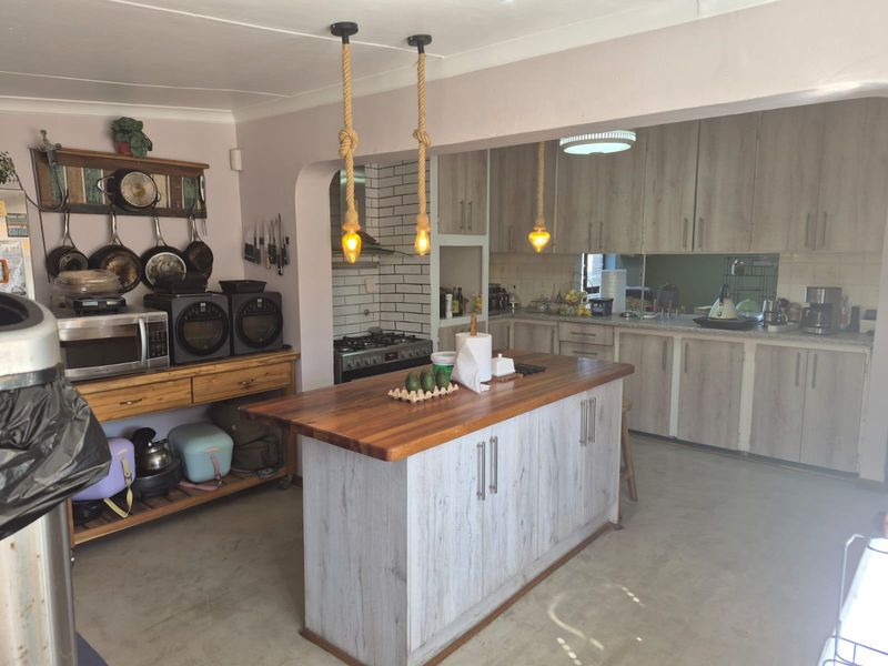 House For Sale In Mossel Bay - Photo 7