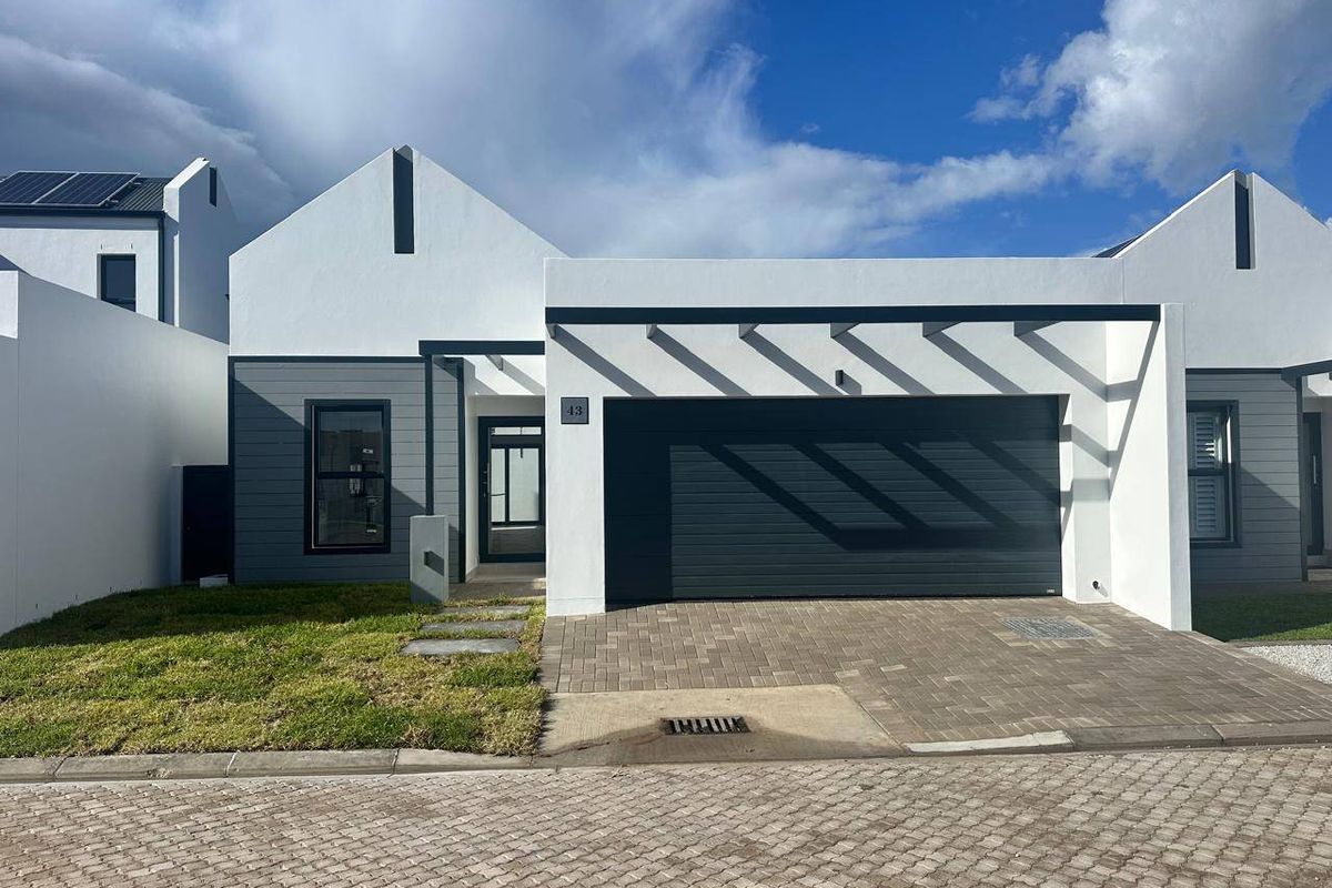 House For Sale In Langebaan - Photo 3