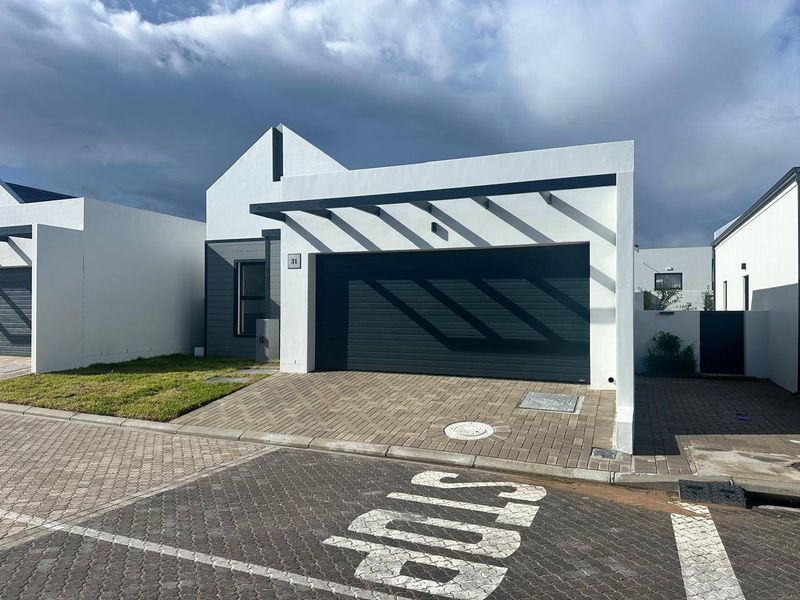 House For Sale In Langebaan - Photo 2