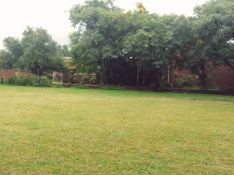 Commercial For Sale In Germiston - Photo 9