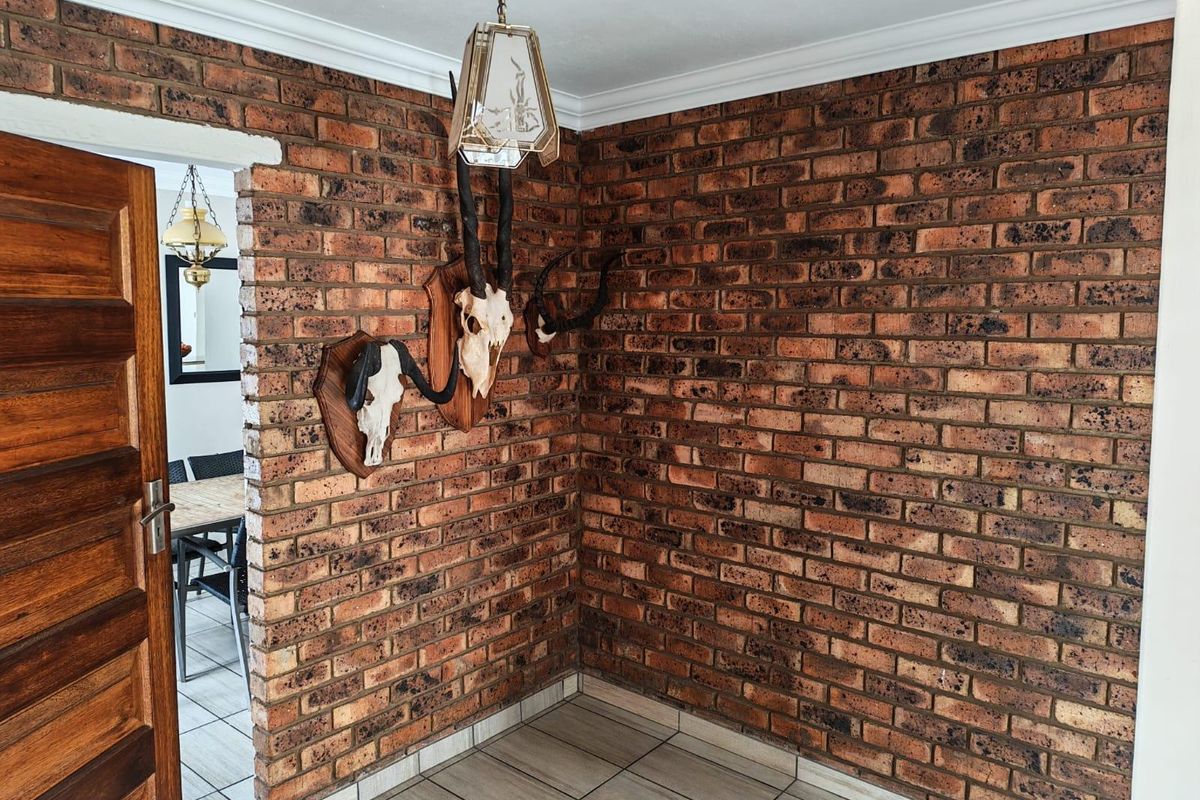 House For Sale In Pretoria - Photo 4