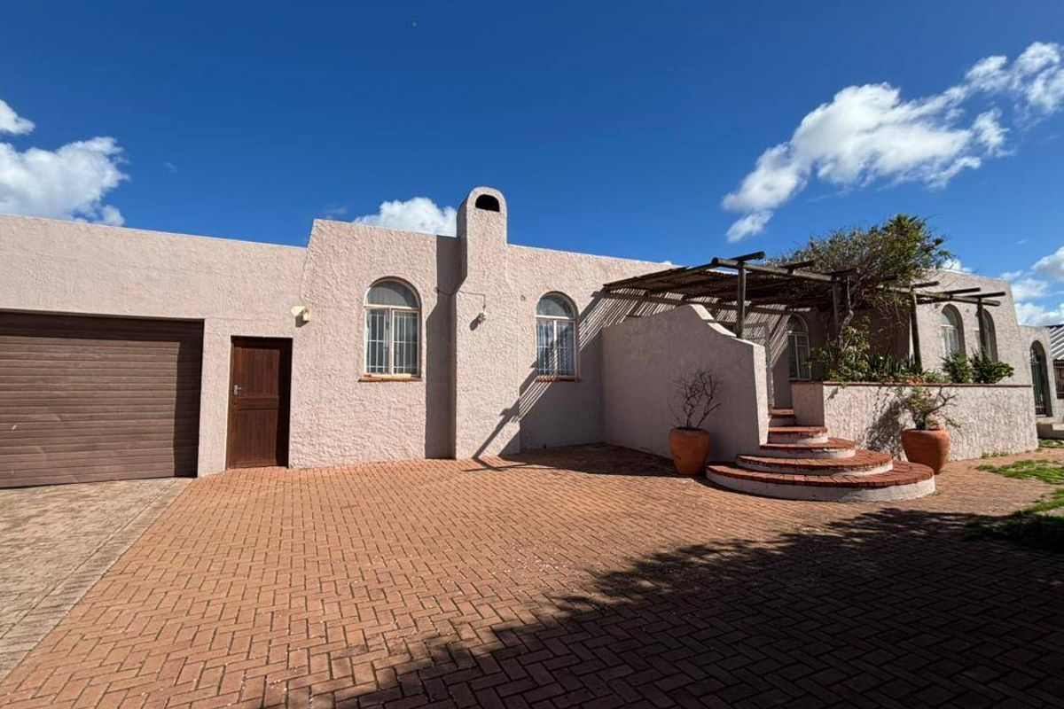 House For Sale In Saldanha - Photo 2