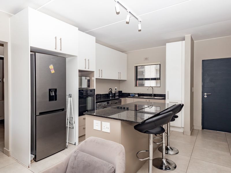 Apartment For Sale In Langebaan - Photo 4