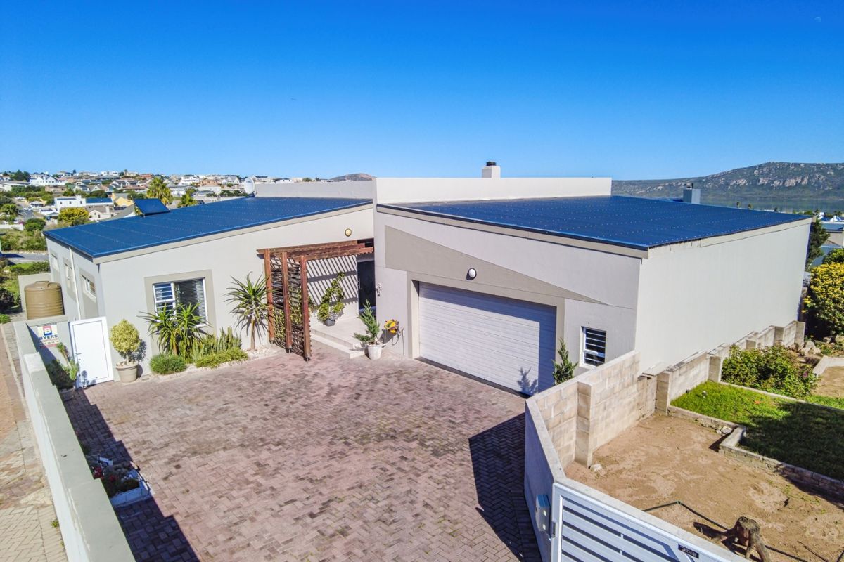House For Sale In Langebaan - Photo 3