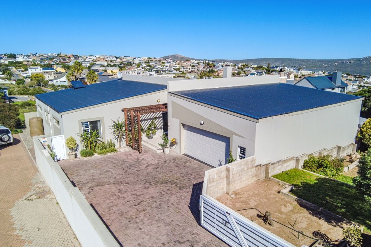 House For Sale In Langebaan - Photo 2