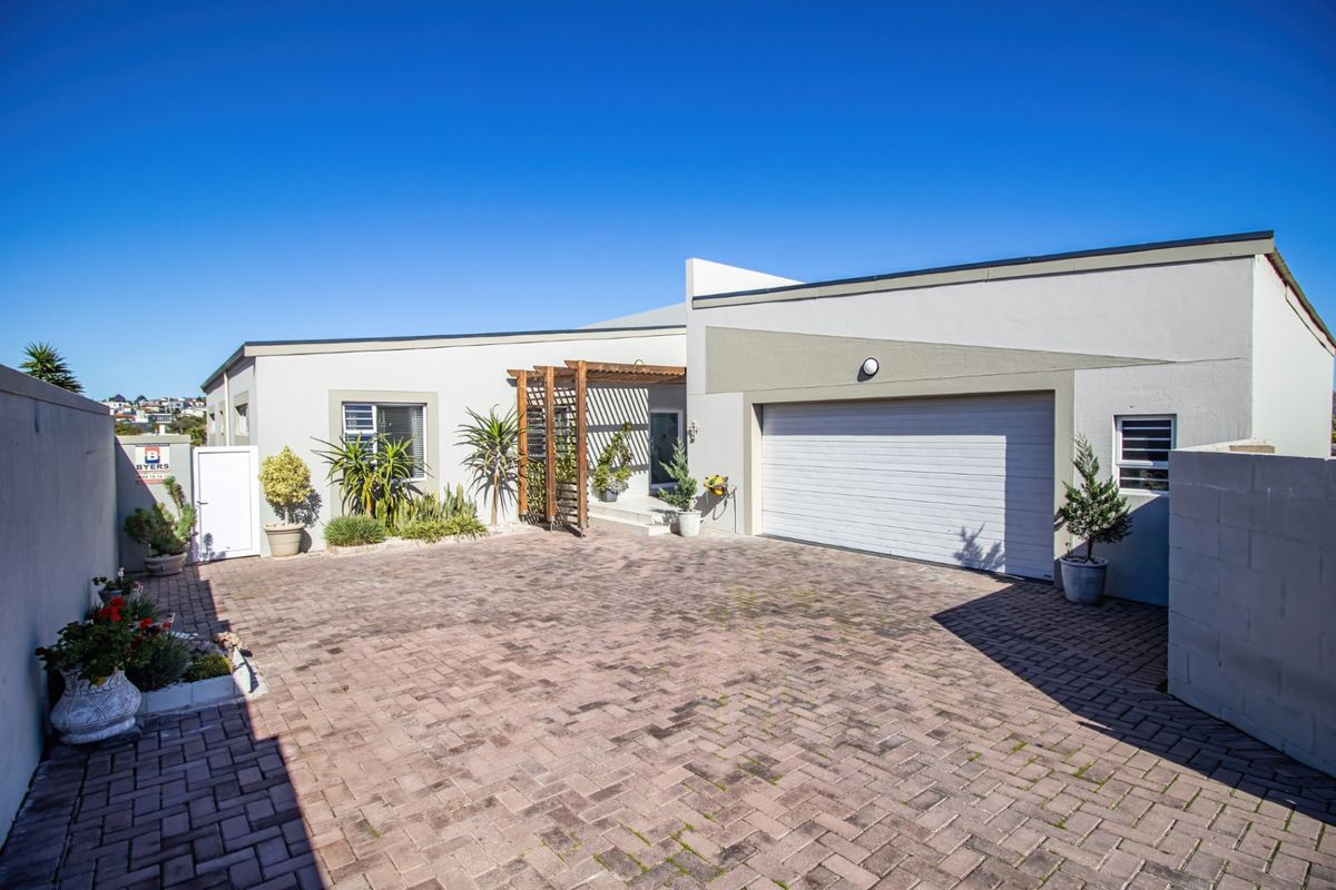 House For Sale In Langebaan - Photo 5