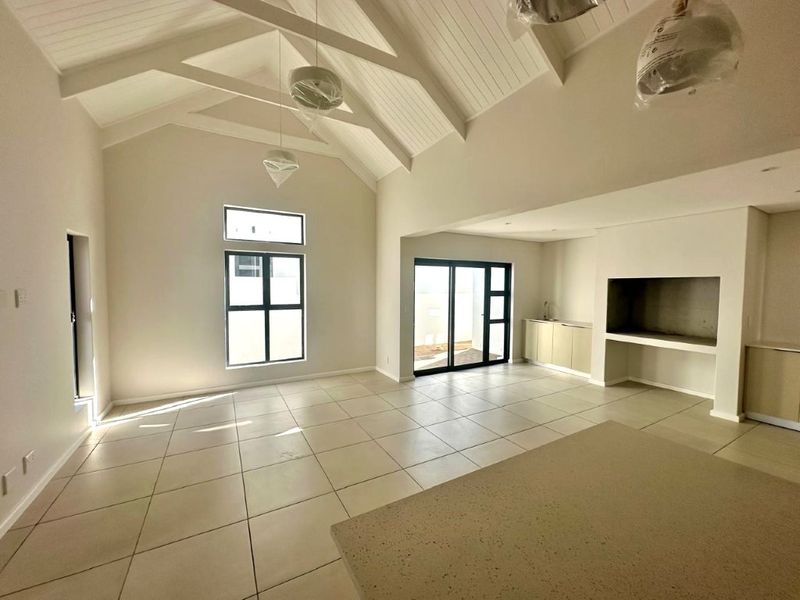 House Rental Monthly In Langebaan - Photo 3