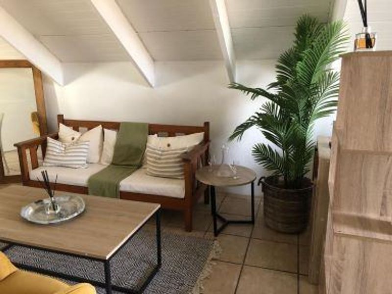 Apartment Rental Monthly In Paternoster - Photo 2
