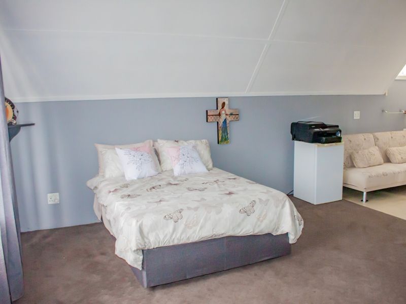 House For Sale In Boksburg - Photo 9