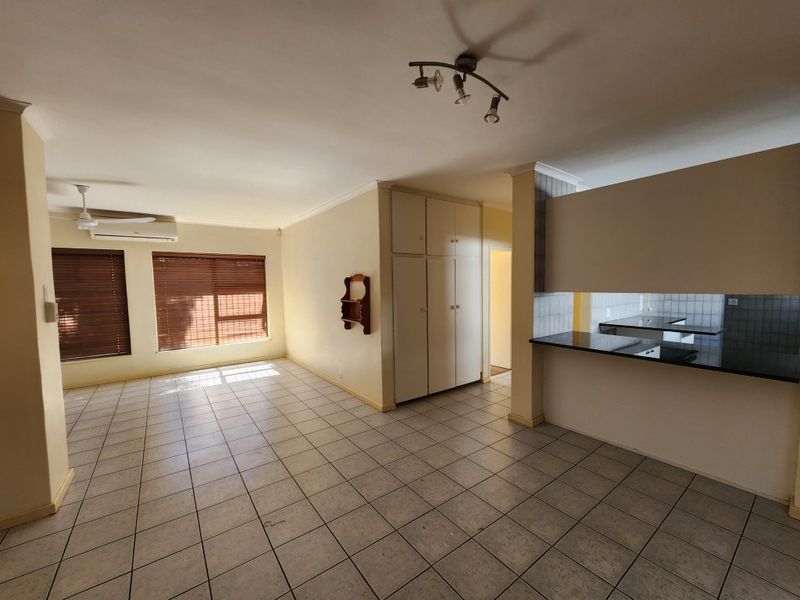 House For Sale In Malmesbury - Photo 8