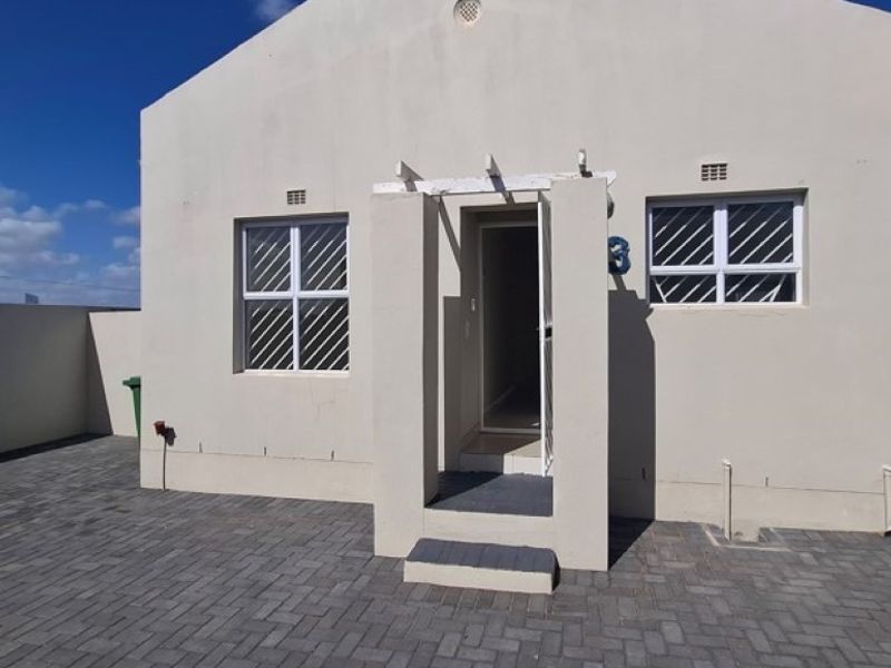 House Rental Monthly In Langebaan - Photo 2