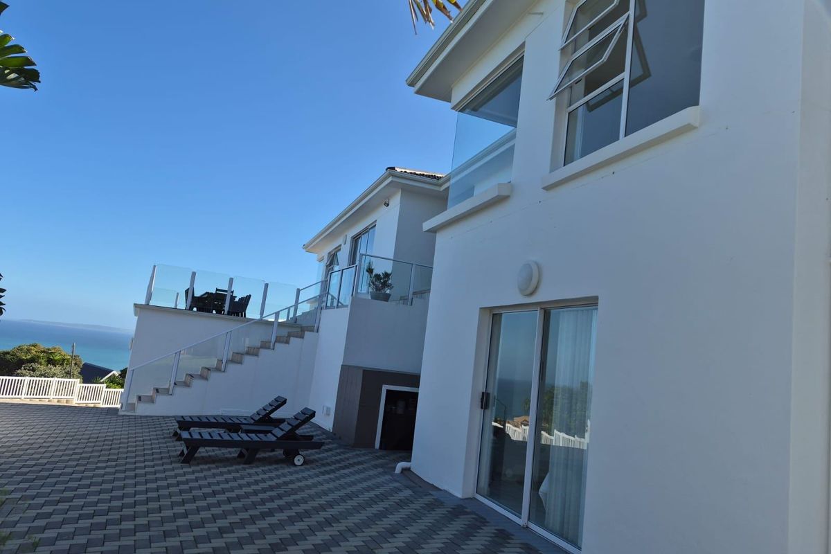 House For Sale In Mossel Bay - Photo 5