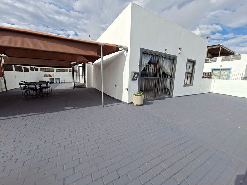 House Rental Monthly In Langebaan - Photo 1