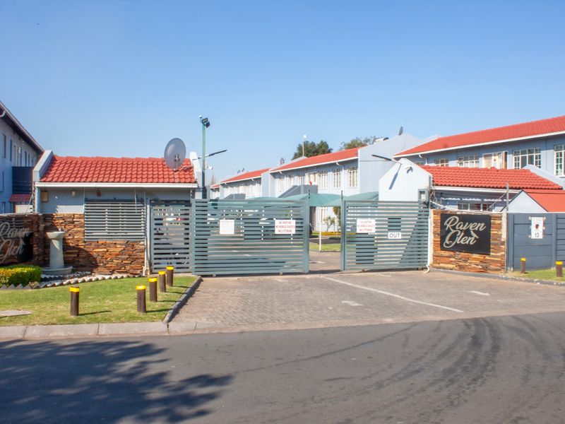 Townhouse For Sale In Boksburg - Photo 1