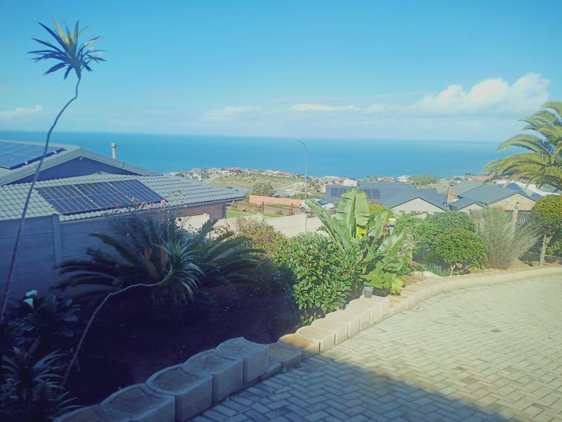 House For Sale In Mossel Bay - Photo 3