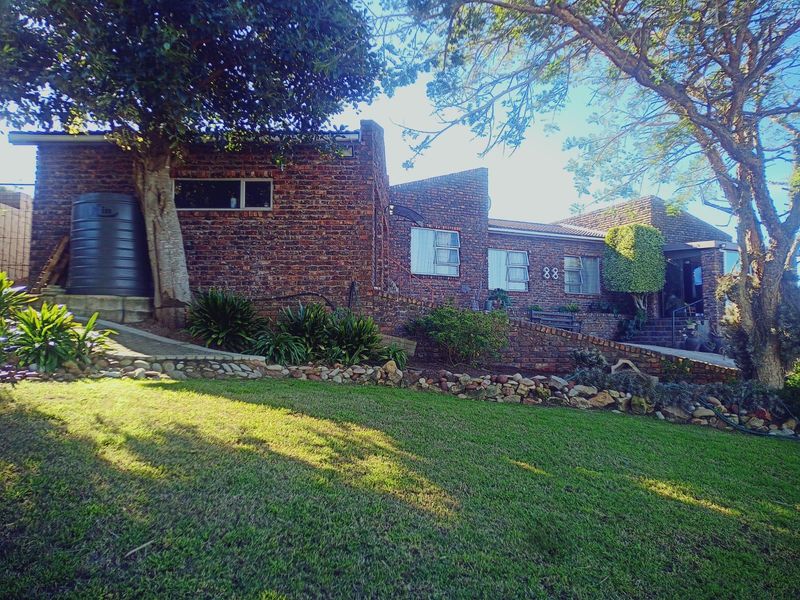 House For Sale In Mossel Bay - Photo 4