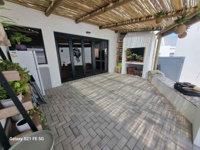 House For Sale In Jacobsbaai - Photo 5