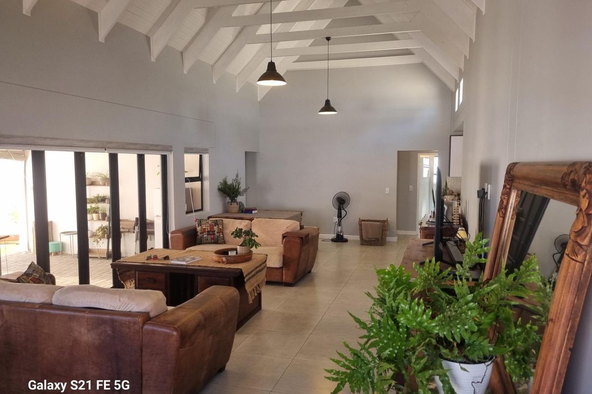 House For Sale In Jacobsbaai - Photo 2