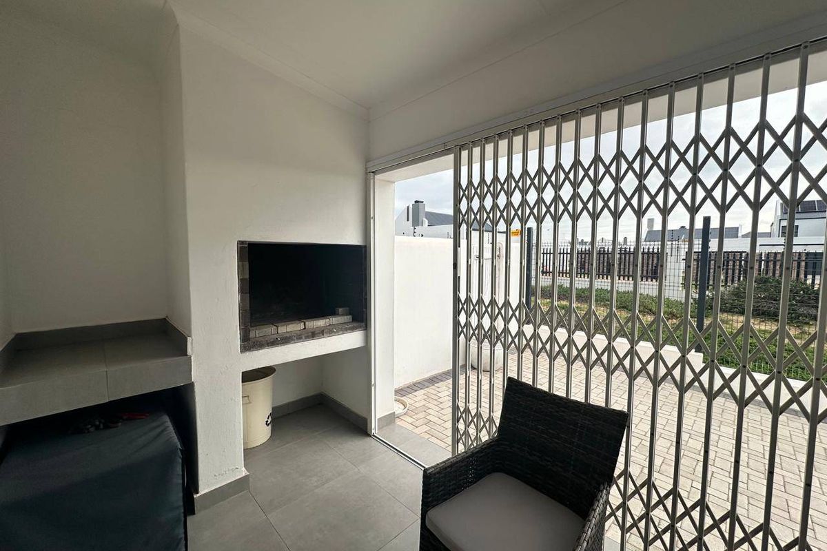 House Rental Monthly In Langebaan - Photo 3