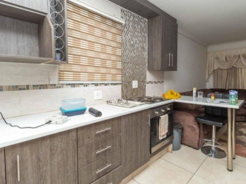 House For Sale In Springs - Photo 3