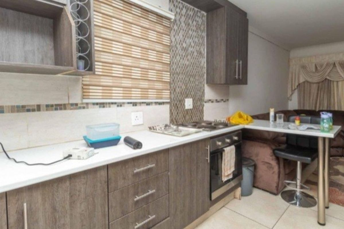 House For Sale In Springs - Photo 3