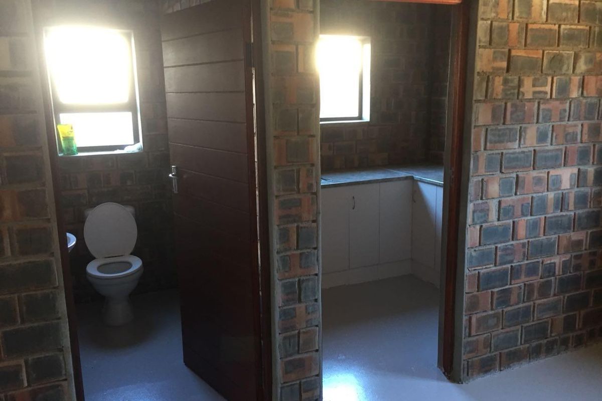 Industrial For Sale In Malmesbury - Photo 2