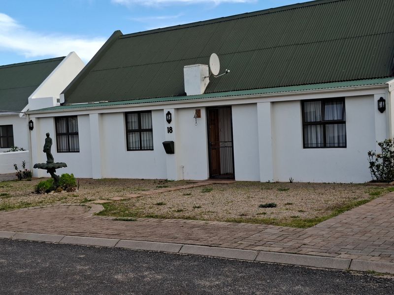 House Rental Monthly In Langebaan - Photo 1