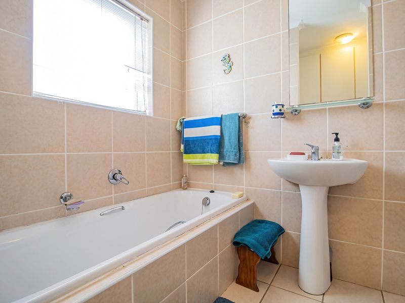 House For Sale In Langebaan - Photo 10