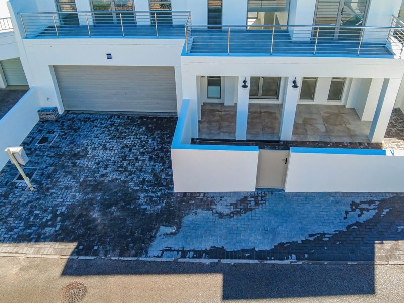 House For Sale In Langebaan - Photo 2