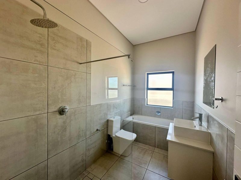House For Sale In Langebaan - Photo 10