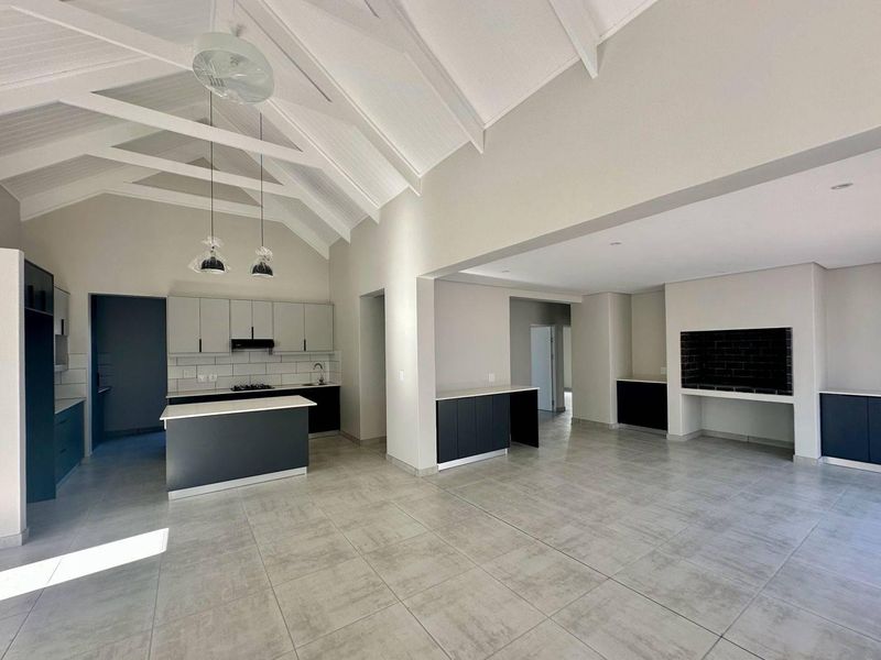 House For Sale In Langebaan - Photo 5
