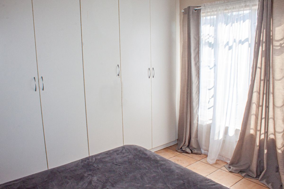 Townhouse For Sale In Boksburg - Photo 4