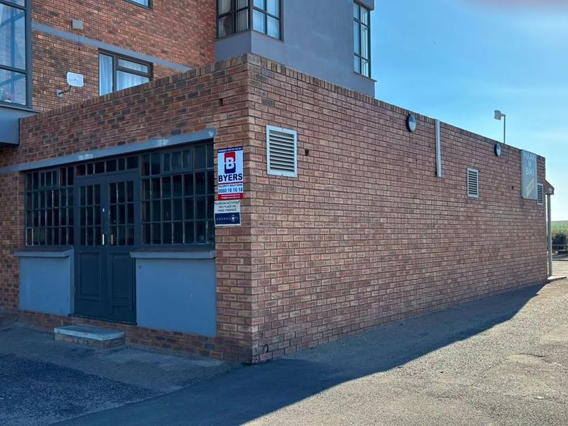 Commercial For Sale In Saldanha - Photo 2
