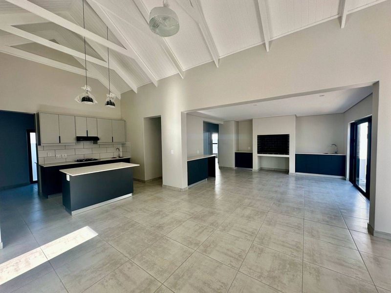 House Rental Monthly In Langebaan - Photo 5