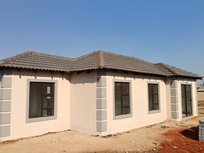 House For Sale In Akasia - Photo 6