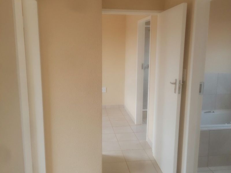 House For Sale In Akasia - Photo 9