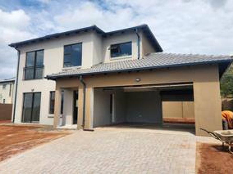House For Sale In Akasia - Photo 7