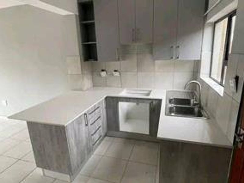 House For Sale In Akasia - Photo 8
