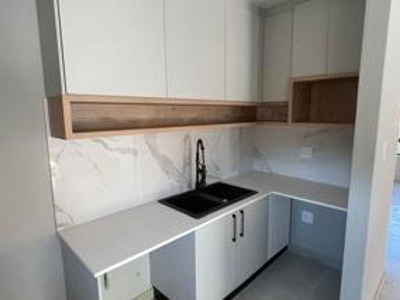 House For Sale In Akasia - Photo 6