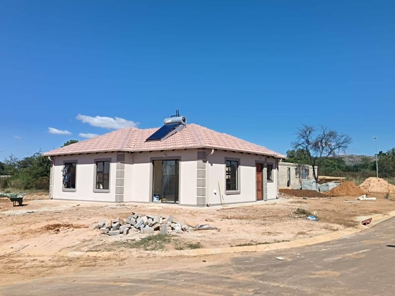 House For Sale In Akasia - Photo 7