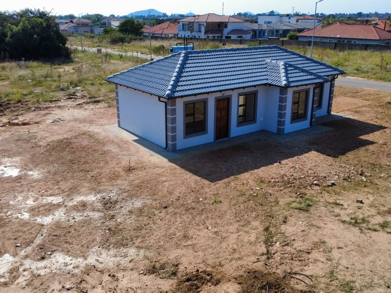 House For Sale In Akasia - Photo 7