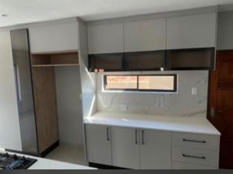 House For Sale In Akasia - Photo 10