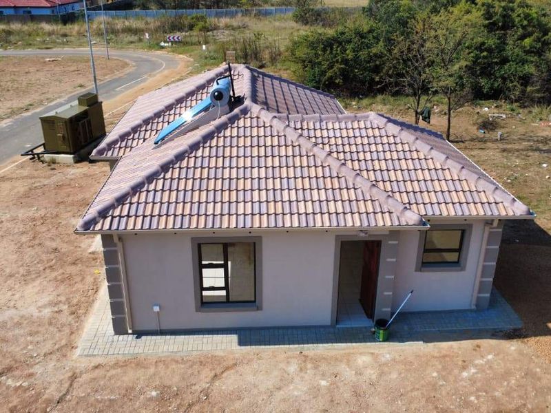 House For Sale In Akasia - Photo 9