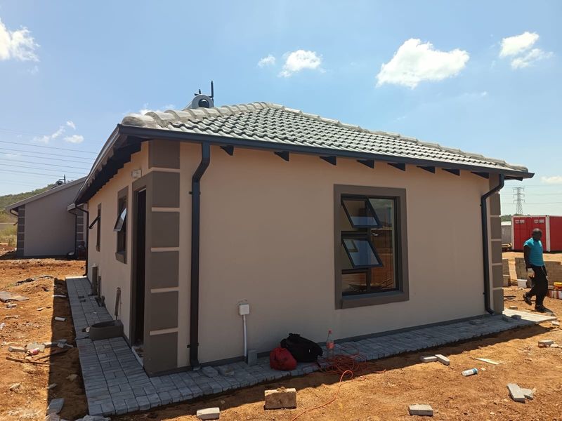 House For Sale In Akasia - Photo 4