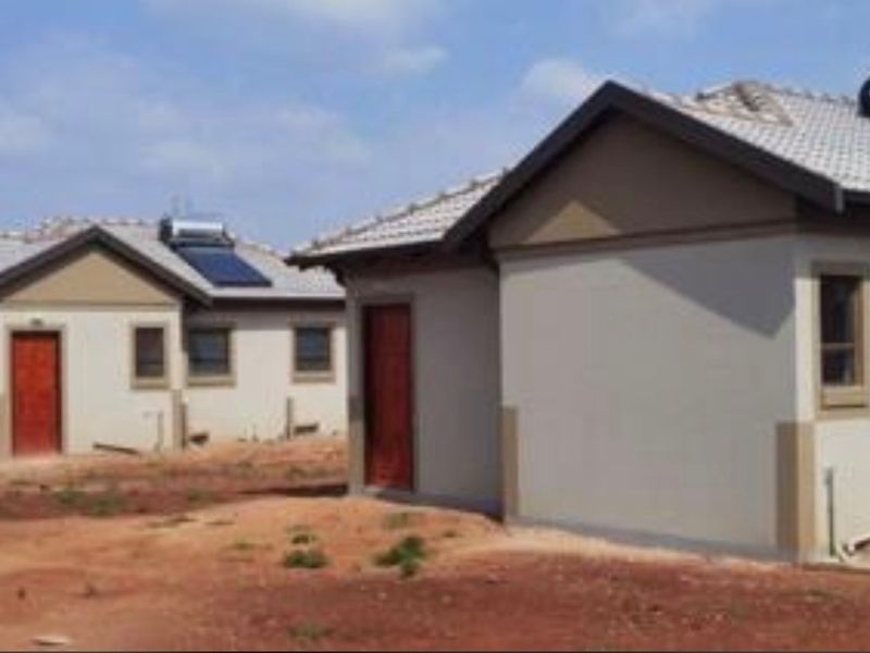House For Sale In Akasia - Photo 1